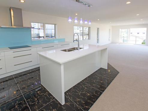 14 Buccaneer Court, Gulf Harbour