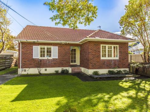1/69 Pohutukawa Street, Woburn