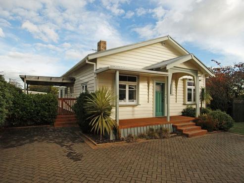 80 Te Aroha Street, Hamilton East