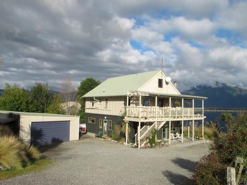62 Koe Street, Moana / Lake Brunner