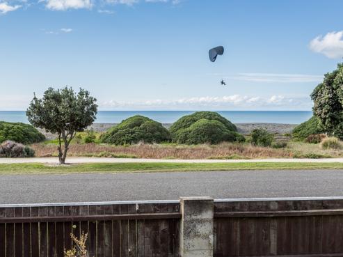 90 Beach Road, Haumoana