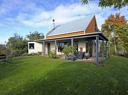 102 Martin Road, Upper Moutere