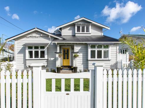 17 Wallace Street, Regent