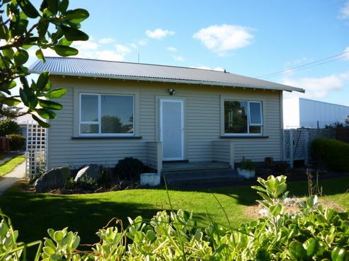 35 Domett Street, Opunake