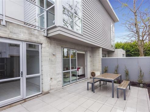 32B Champion Street, Edgeware