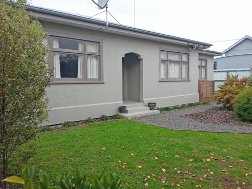 1280 Rangitikei Line, Newbury