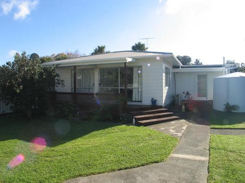 15 Bertram Road, Kawakawa Bay