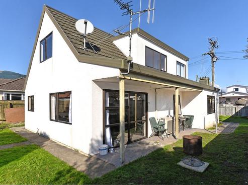 1A Manson Avenue, Stoke