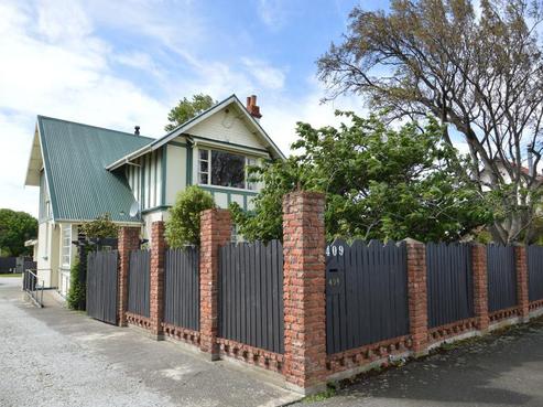 409 Dee Street, Gladstone