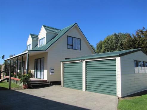 25 Clarks Beach Road, Clarks Beach