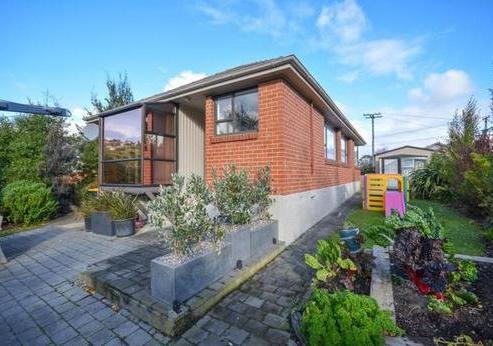 26 Glenelg Street, Bradford
