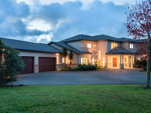 35 Warman Road, Okura