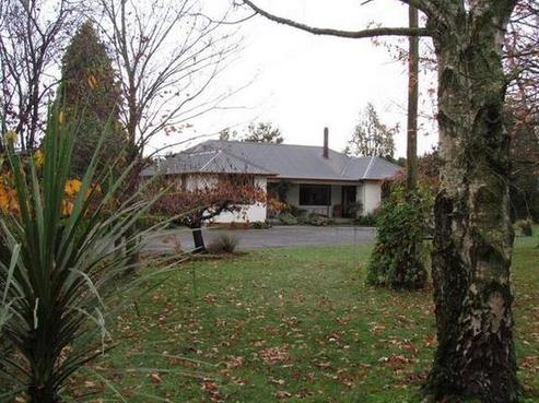 186 Lills Road, Winslow