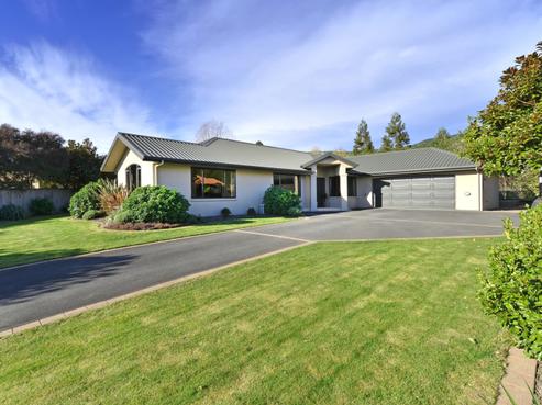 8 Cashmere Close, Richmond