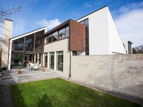 18 Snowdon Road, Fendalton