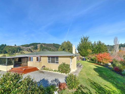 677 Wakapuaka Road, Hira
