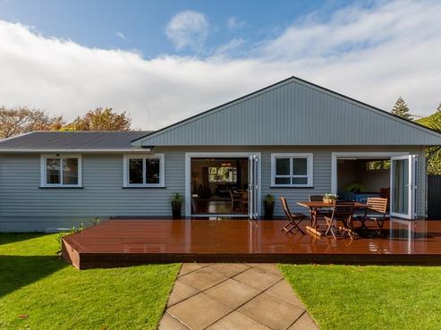 54 Brooklands Road, Brooklands
