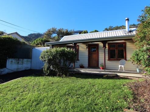 64 Saint Davids Street, Lyttelton