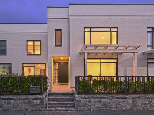 72 Bluegrey Avenue, Stonefields