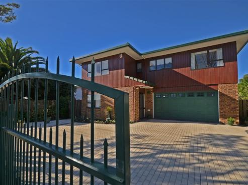 1/163 Hobsonville Road, West Harbour