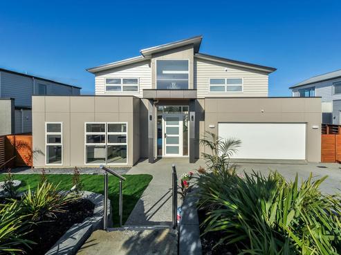 8 Caldera Drive, Long Bay