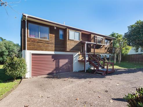 54 Saint Annes Crescent, Wattle Downs