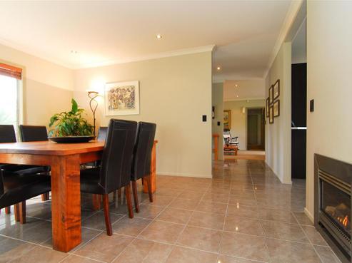 84 Kent Terrace, Taradale