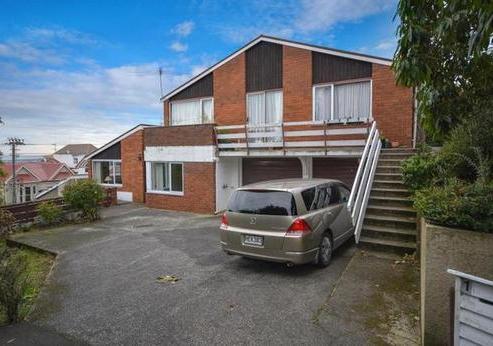 1B Stoutgate, Dunedin Central