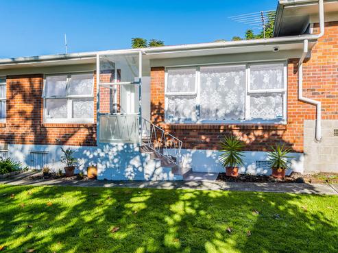 4/49 Corunna Road, Milford