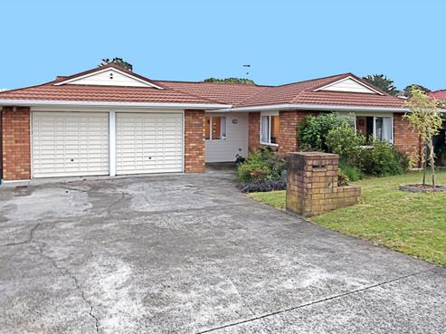1/37 Pinewood Grove, Botany Downs