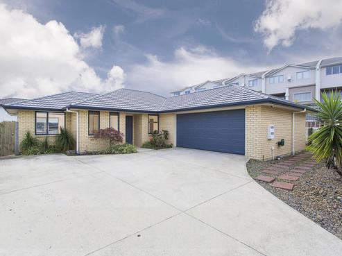 26 Carol Lee Place, Albany Heights