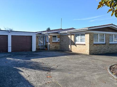 16 Clouston Crescent, Fenton Park