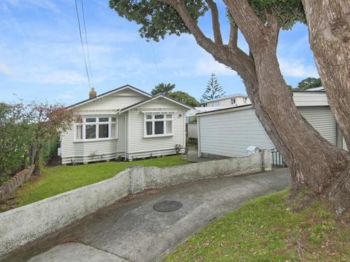 6 Beaumont Avenue, Alicetown