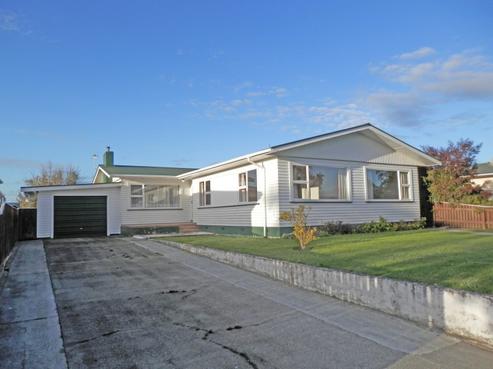 25 Aspiring Avenue, Milson
