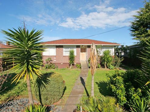 27 Flat Bush Road, Otara