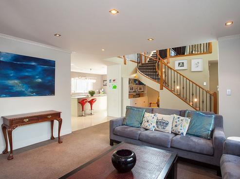 239C Meola Road, Point Chevalier