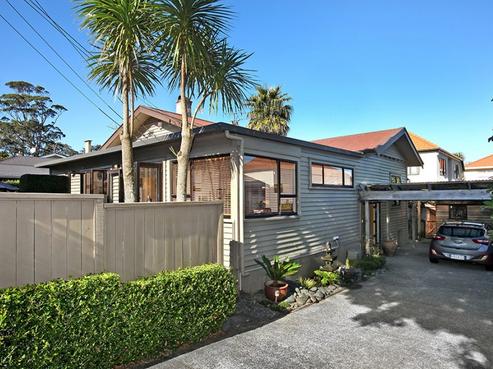 6 Kingsway, Three Kings