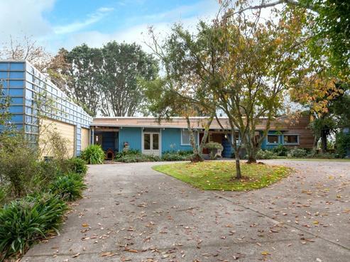 9 Surrey Hill Road, Oakura
