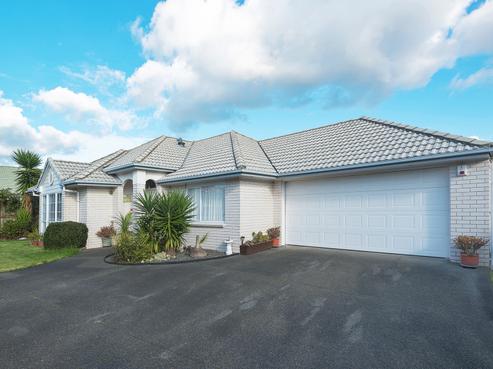 2/17 Casabella Court, Northpark