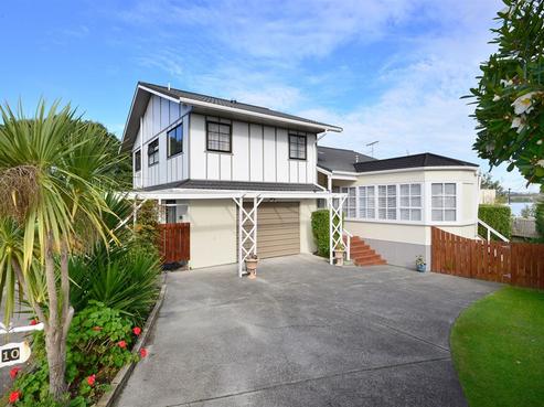 10 Edgewater Grove, Orewa