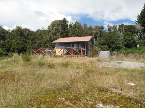 10 Cariboo Road, Moana / Lake Brunner