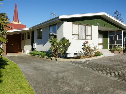 15 Church Street, Waipawa