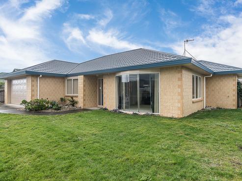 11 Monarch Place, Paraparaumu Beach