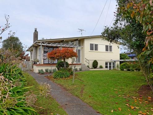 17 Larnach Street, Saint Andrews