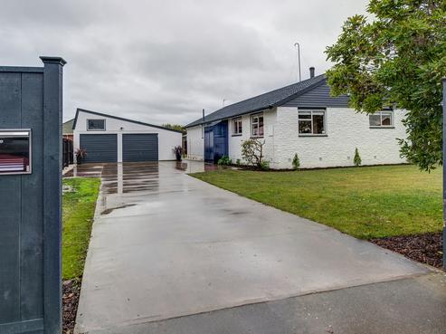 24 West Belt, Lincoln