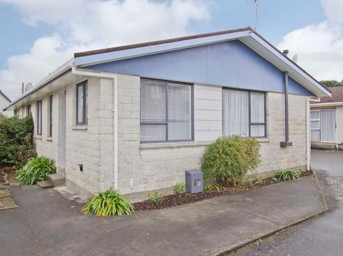 2/50 Britannia Street, Petone