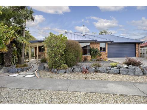 22 Covent Drive, Stoke
