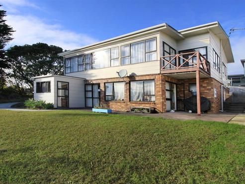 92 Tiri Road, Matakatia