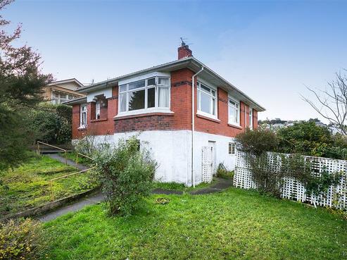144 Pine Hill Road, Dalmore