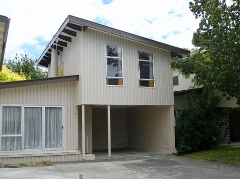 9/51A Avenue Road, Greenmeadows